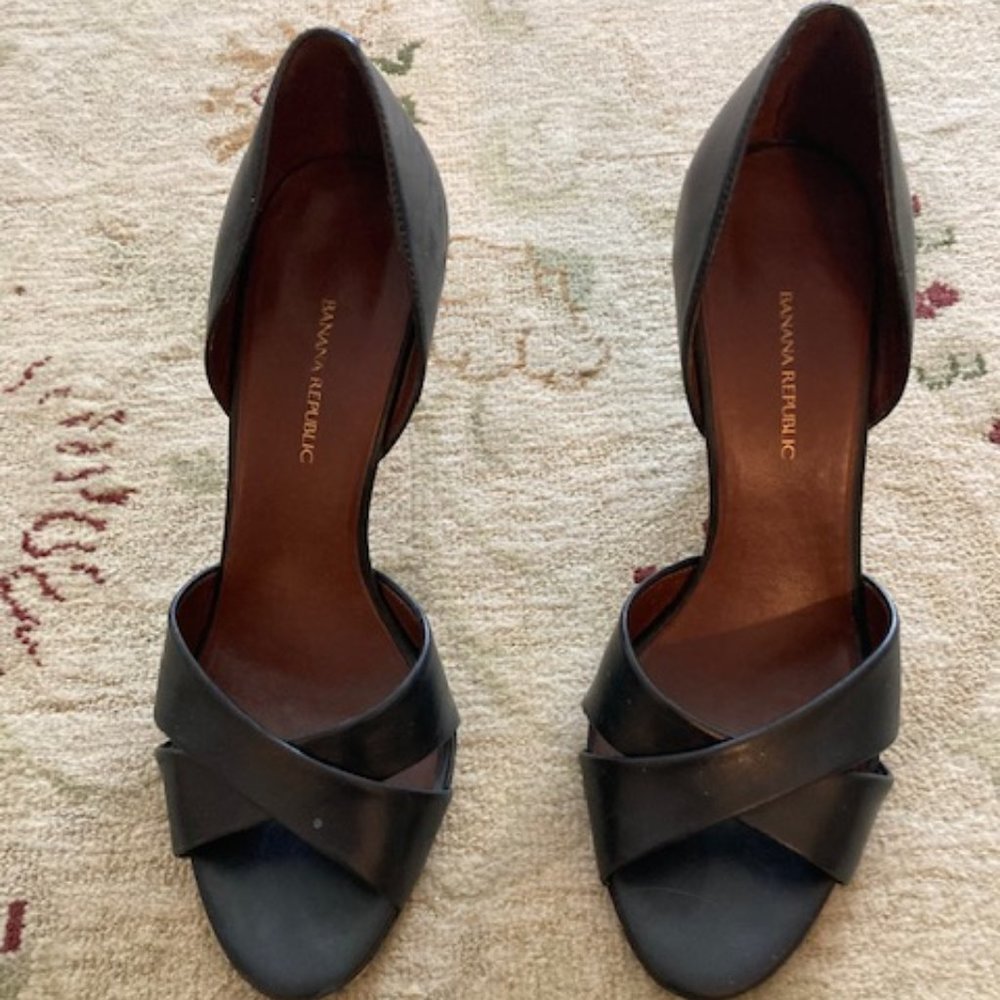 Banana Republic Leather Peep-Toe Heels
